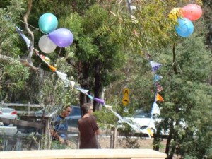 bunting-and-balloons