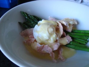 salmon-egg-asparagus